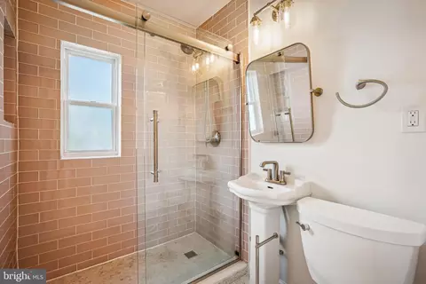 Bath - 12315 Dewey Rd, Silver Spring, MD 20906 photo 1 of 2