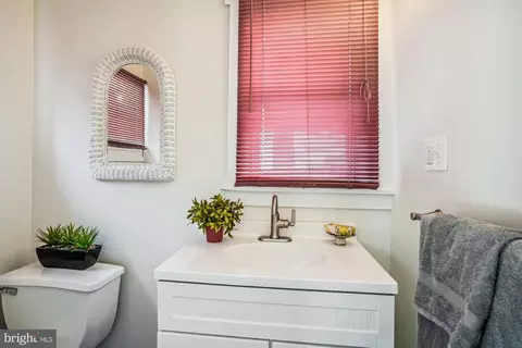 626 Ritchie Ave, Silver Spring, MD 20910 photo 16
