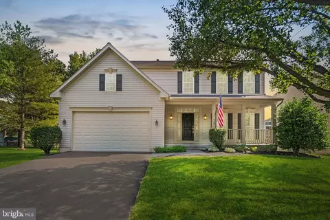 13716 Monarch Vista Dr, Germantown, MD 20874
