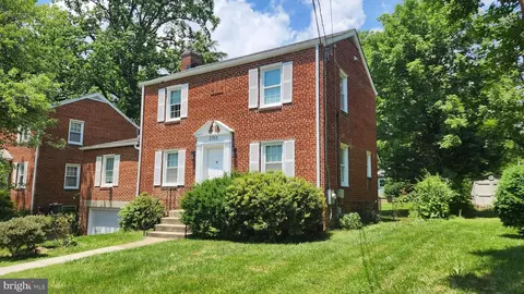 2703 Elnora St, Silver Spring, MD 20902 photo 2