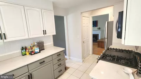2703 Elnora St, Silver Spring, MD 20902 photo 10