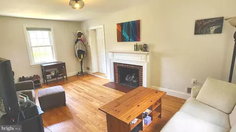 2703 Elnora St, Silver Spring, MD 20902 photo 5
