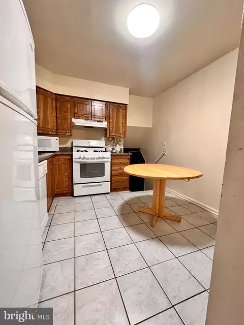 2016 Forest Dale Dr, Silver Spring, MD 20903 photo 24