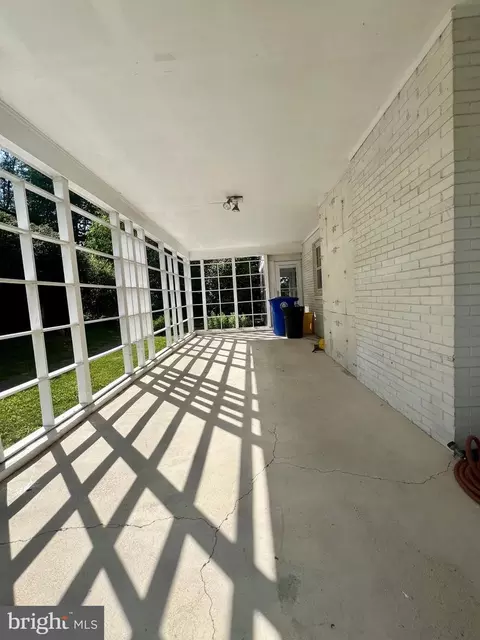 2016 Forest Dale Dr, Silver Spring, MD 20903 photo 5