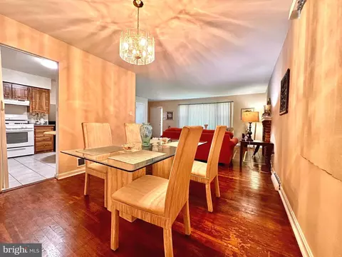 2016 Forest Dale Dr, Silver Spring, MD 20903 photo 23