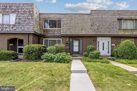 316 W Deer Park Rd #1-B, Gaithersburg, MD 20877