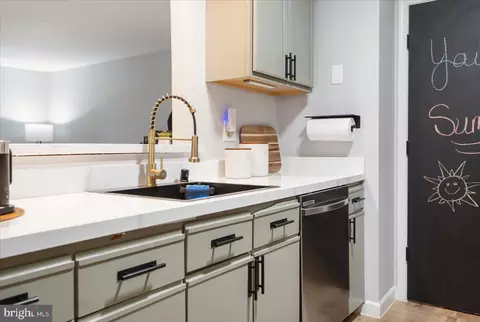 13706 Modrad Way #7-A-12, Silver Spring, MD 20904 photo 13