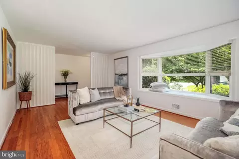 1707 Priscilla Dr, Silver Spring, MD 20904 photo 8