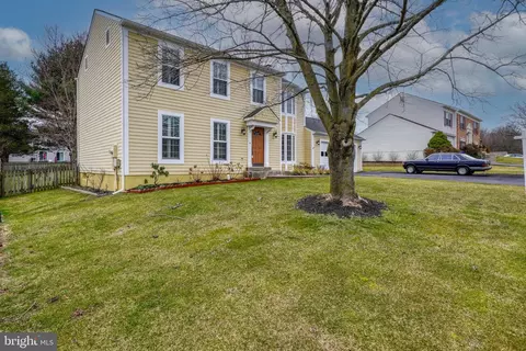 Exterior - 1609 Mithering Ln, Silver Spring, MD 20905 photo 2 of 10