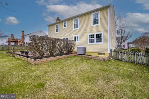 Exterior - 1609 Mithering Ln, Silver Spring, MD 20905 photo 10 of 10