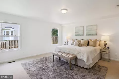 Bedroom - 17 Piping Rock Dr, Silver Spring, MD 20905 photo 1 of 4