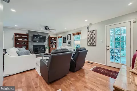 13112 Chalkstone Way, Silver Spring, MD 20904 photo 18