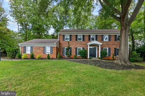 6528 Windermere Cir, North Bethesda, MD 20852