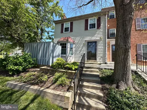 2950 Schubert Dr #25, Silver Spring, MD 20904 photo 2