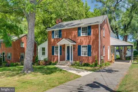 10409 Clinton Ave, Silver Spring, MD 20902 photo 1