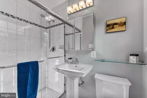 9520 Clement Rd, Silver Spring, MD 20910 photo 32