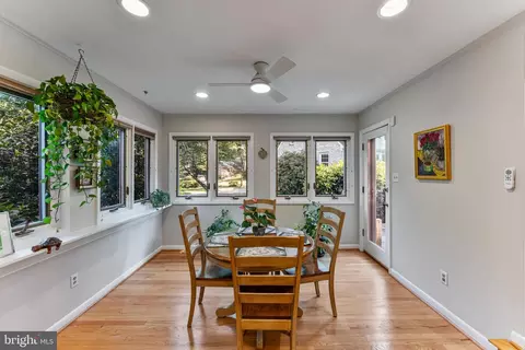 9520 Clement Rd, Silver Spring, MD 20910 photo 22