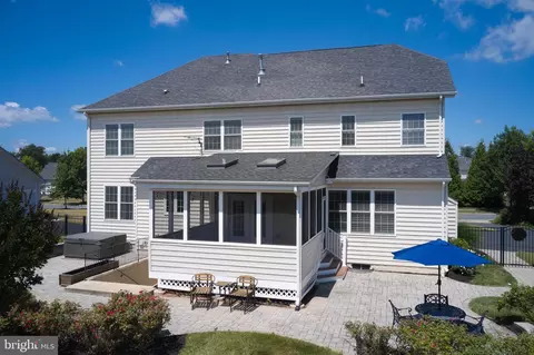Exterior - 17605 Shores, Poolesville, MD 20837 photo 10 of 11