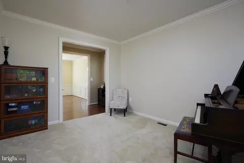 Entry Way - 17605 Shores, Poolesville, MD 20837 photo 5 of 8