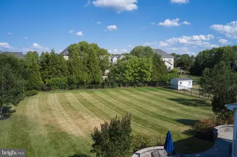 View/Area - 17605 Shores, Poolesville, MD 20837 photo 3 of 6