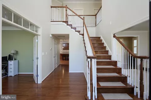 Entry Way - 17605 Shores, Poolesville, MD 20837 photo 1 of 8