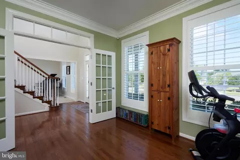 Entry Way - 17605 Shores, Poolesville, MD 20837 photo 4 of 8