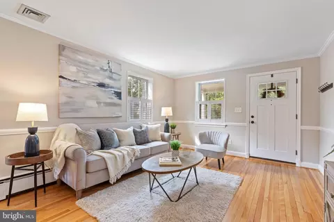 10009 Forest Grove Dr, Silver Spring, MD 20902 photo 7