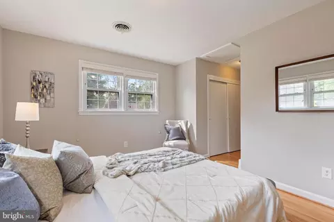 10009 Forest Grove Dr, Silver Spring, MD 20902 photo 25