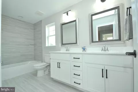 9505 Garwood St, Silver Spring, MD 20901 photo 17