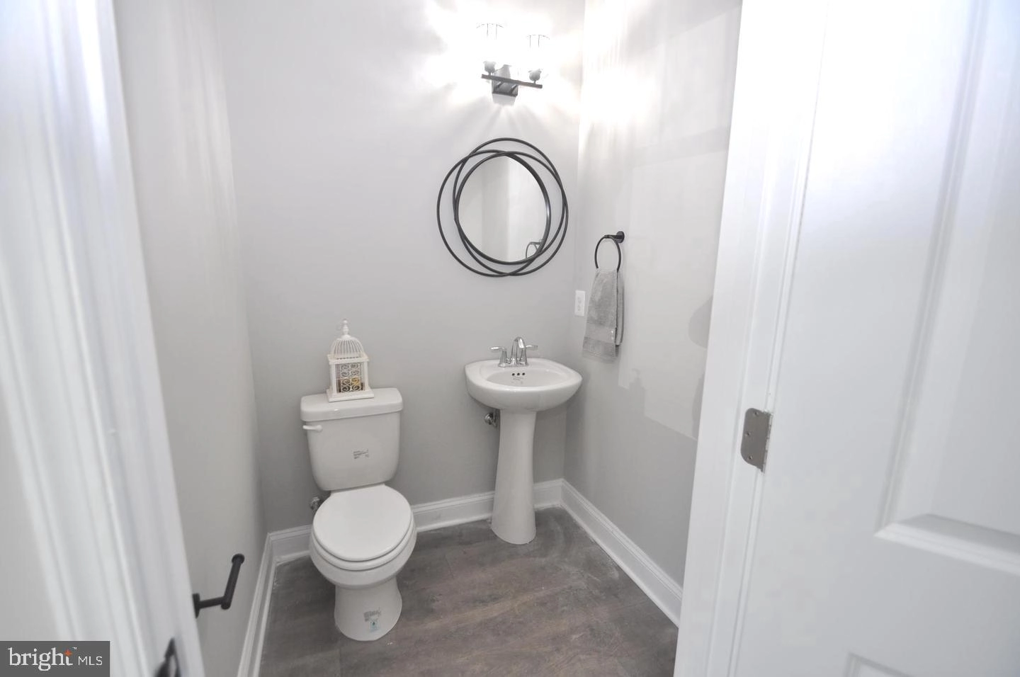 9505 Garwood St, Silver Spring, MD 20901 photo 9