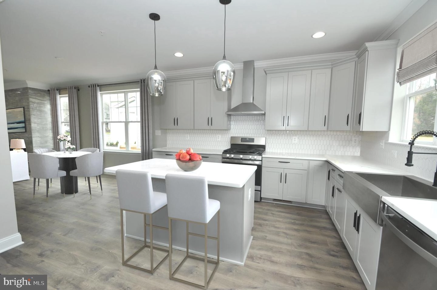 9505 Garwood St, Silver Spring, MD 20901 photo 8