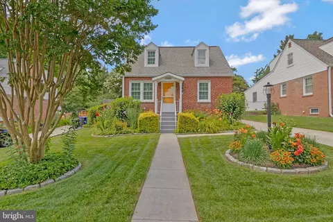 2909 Kensington Blvd, Kensington, MD 20895
