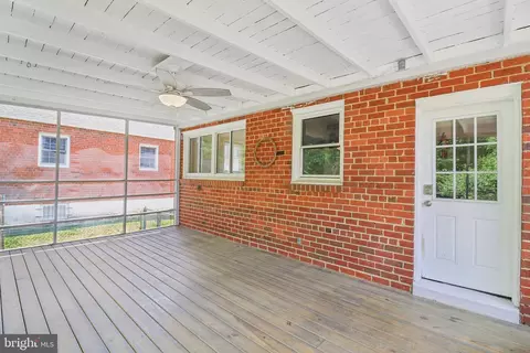 10507 Malone St, Silver Spring, MD 20902 photo 41