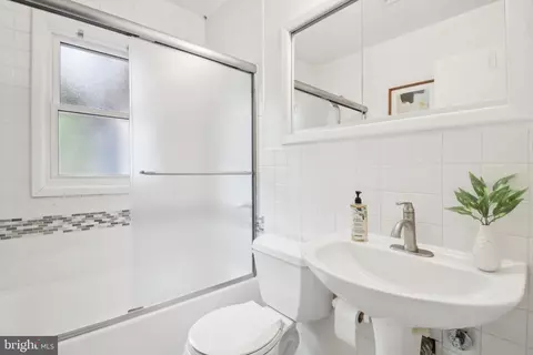 10507 Malone St, Silver Spring, MD 20902 photo 34