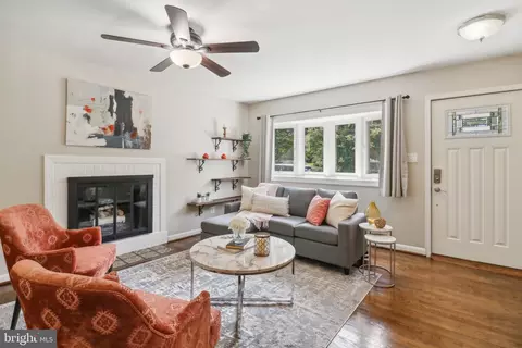 10507 Malone St, Silver Spring, MD 20902 photo 10