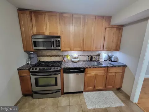 Kitchen - 10862 Bucknell Dr #202, Silver Spring, MD 20902 photo 4 of 4