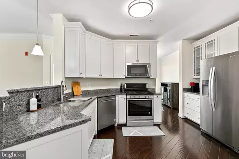 3825 Doc Berlin Dr #23, Silver Spring, MD 20906 photo 8