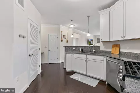 3825 Doc Berlin Dr #23, Silver Spring, MD 20906 photo 12