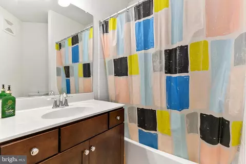 3825 Doc Berlin Dr #23, Silver Spring, MD 20906 photo 29