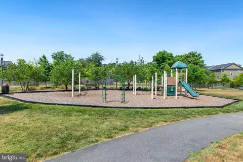 3825 Doc Berlin Dr #23, Silver Spring, MD 20906 photo 47