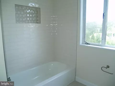 Bath - 12927 Valleywood Dr, Silver Spring, MD 20906 photo 3 of 7