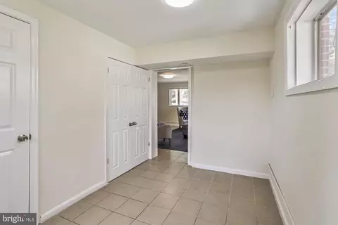 Entry Way - 12927 Valleywood Dr, Silver Spring, MD 20906 photo 2 of 3