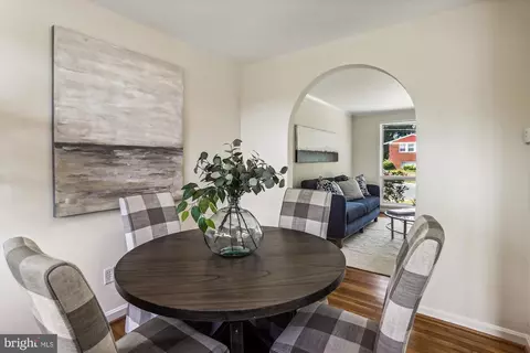 Dining - 12927 Valleywood Dr, Silver Spring, MD 20906 photo 2 of 3