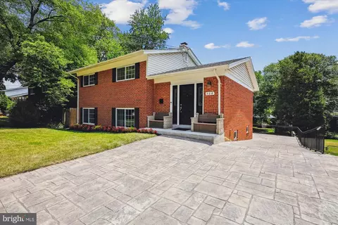408 Waterford Rd, Silver Spring, MD 20901