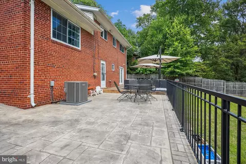 408 Waterford Rd, Silver Spring, MD 20901 photo 25