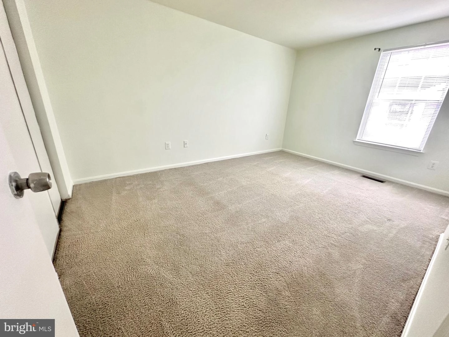 13950 Valleyfield Dr, Silver Spring, MD 20906 photo 32