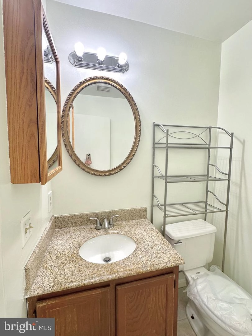 13950 Valleyfield Dr, Silver Spring, MD 20906 photo 15