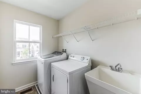3516 Doc Berlin Dr, Silver Spring, MD 20906 photo 22