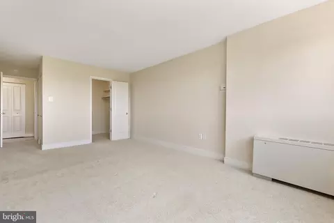 Bedroom - 1220 Blair Mill Rd #907, Silver Spring, MD 20910 photo 1 of 3