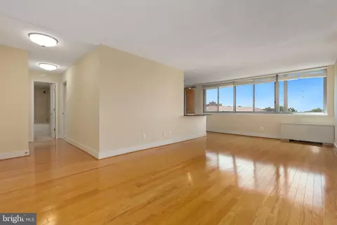 Living - 1220 Blair Mill Rd #907, Silver Spring, MD 20910 photo 3 of 7
